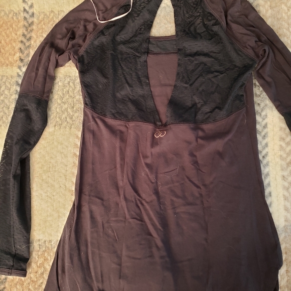 Calia detailed top. - Picture 6 of 6